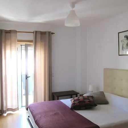 Modern&cozy One Bedroom Flat - Private Parking * ポルティマン